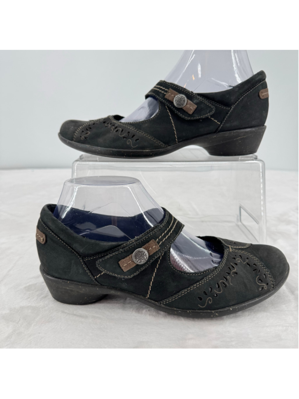Rockport Cobb Hill Mary Janes Black Suede Embroidered Block Heel Dance Style 8M